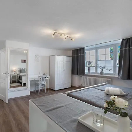 Schwarzwaldtani - Staedtle 2 * Bühl