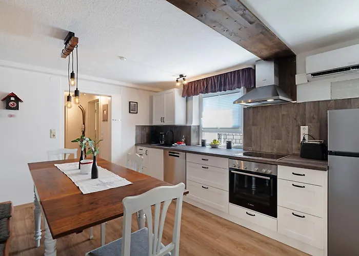 Schwarzwaldtani - Staedtle 2 * Bühl